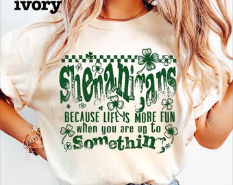 Lustiges St Patrick Tages Komfort Farben Tshirt, Shenanigans lustiges T-Shirt, lustiges St Patrick Tages Tshirt, niedliches irisches Kleeblatt-T-Shirt