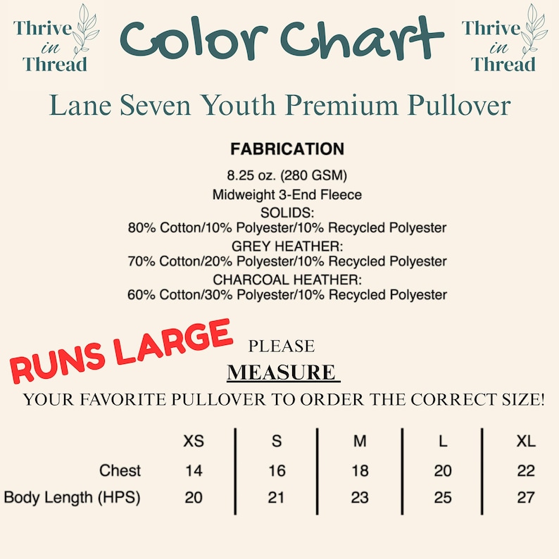 Pu&ograve; includere: Una tabella colori per i pullover Lane Seven Youth Premium. La tabella include dettagli di fabbricazione, come il peso e la composizione del tessuto, e una tabella delle taglie con misure di petto e lunghezza del corpo in cm per le taglie XS-XL. Il testo "RUNS LARGE" &egrave; visibile.