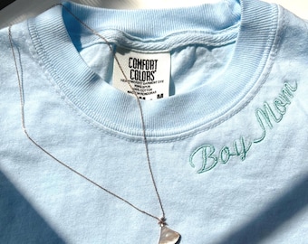 Custom Collar Embroidery Comfort Colors T-shirt, Boy Mom, Girl Mom, Personalized Embroidery Shirt, Collar Embroidery, Custom Gift for Mom