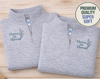 Benutzerdefiniertes gesticktes Logo-Sweatshirt mit Viertelreißverschluss, benutzerdefinierte Stickerei, benutzerdefiniertes Geschäftslogo 1/4 Reißverschluss, benutzerdefiniertes gesticktes Logo, Logo links auf der Brust