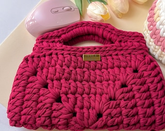 Crochet Clutch Pattern | Easy Crochet Handbag Pattern | T-Shirt Yarn Bag | Beginner Friendly PDF Tutorial | Special Occasion Crochet Purse