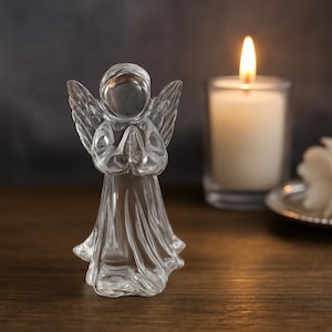 Vintage Clear Glass Praying Angel Figurine – Elegant Spiritual Decor, Midcentury Holiday Charm