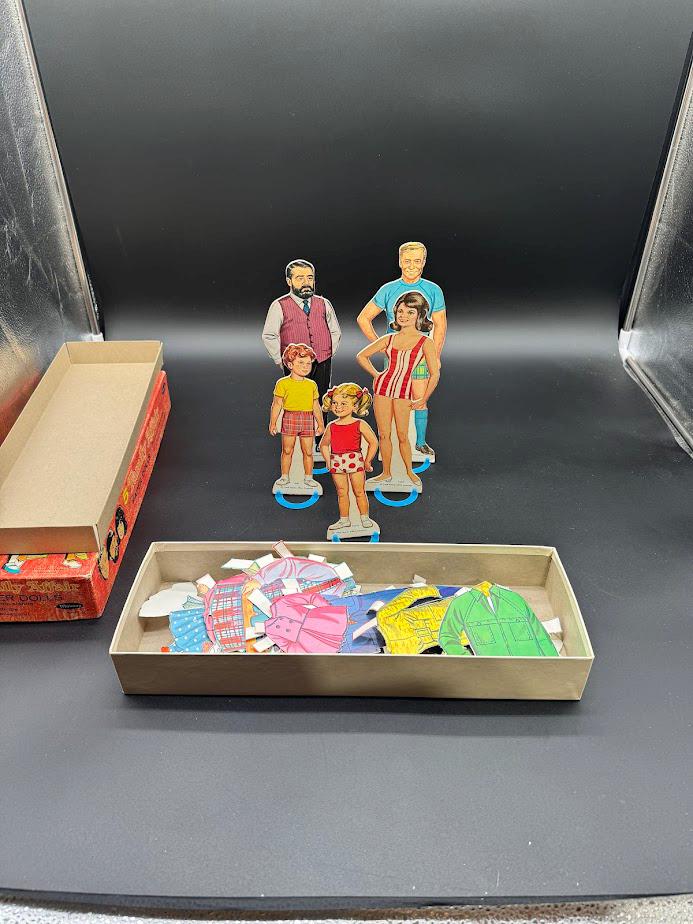 【佐田ソフビ】shamelesstoy barbara￼ family KoMa | MEDICOM TOY ×佐田正樹(バッドボーイズ) とろみ君（5期