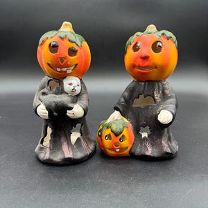 Vintage Pumpkin Head Halloween Figurine Pair – Folk Art Style Jack-o&#39;-Lantern Children with Cat & Pumpkin, Whimsical Fall Decor-