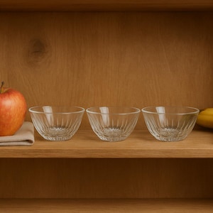 Set of 3 Vintage Pressed Glass Dessert Bowls – Starburst Pattern Clear Glass – Small Fruit or Ice Cream Dishes