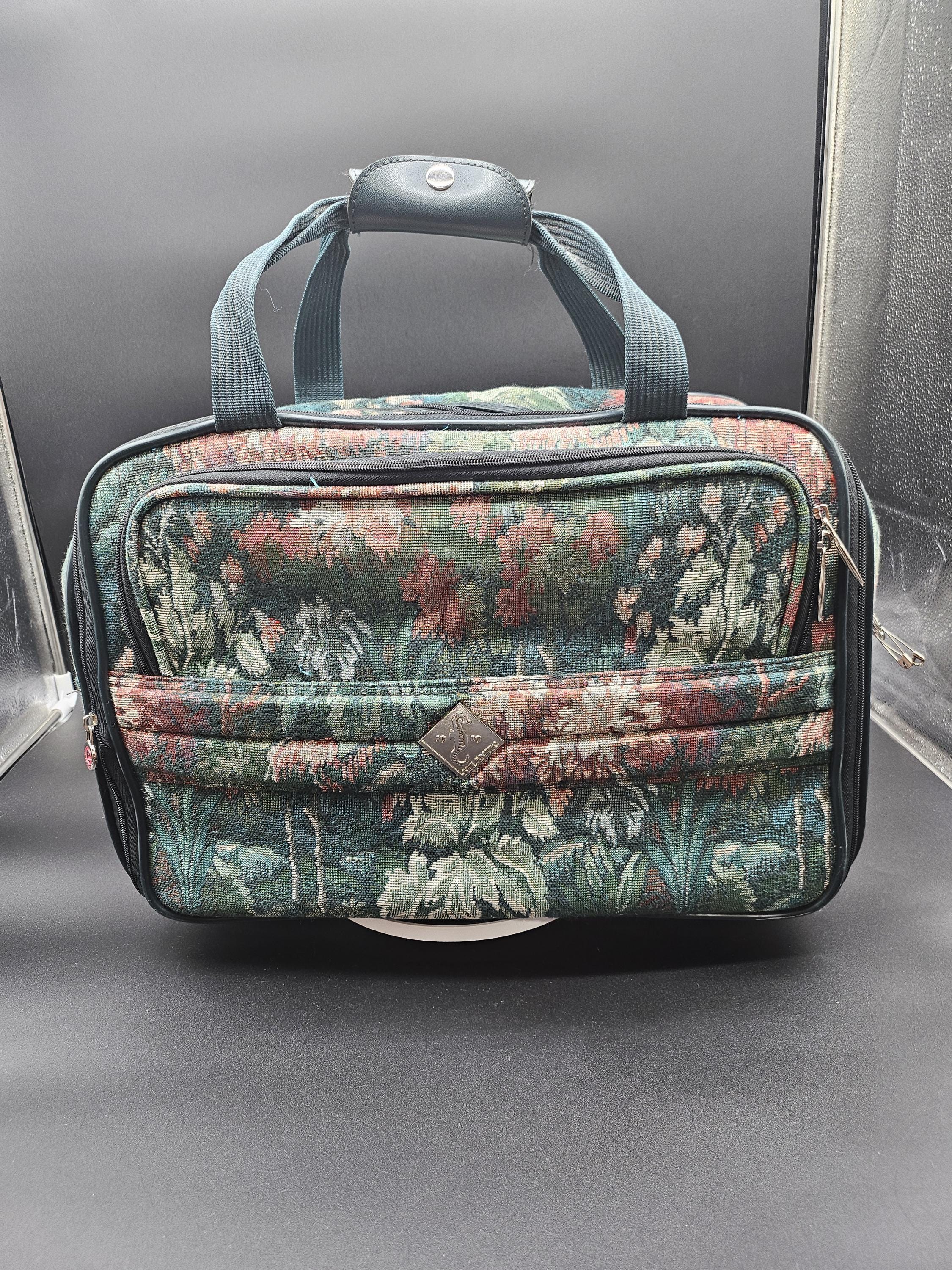 Vintage Atlantic Floral Tapestry Travel Bag – Boho Cottagecore