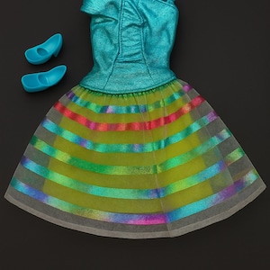 Vintage Barbie #1854 Twinkle Togs Dress Outfit (1968) – Turquoise & Rainbow Stripes