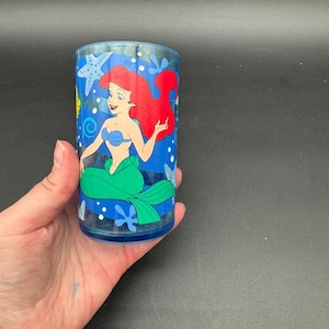 Vintage Disney’s The Little Mermaid Plastic Tumbler – Ariel, Flounder & Sebastian Cup by Zak! Designs (1990s–2000s)