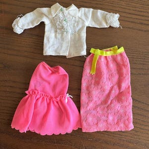 Vintage 1966 Mattel Francie Long on Looks Trennt – Bluse, Spitzen Rock & Mini Kleid