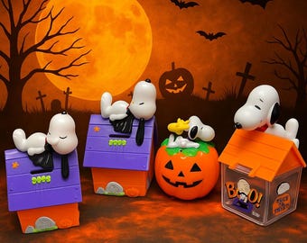Vintage Peanuts Snoopy Halloween Doghouse Pumpkin Patch Display