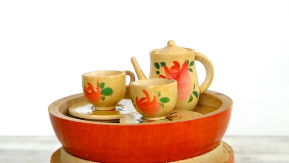Vintage Wooden Apple Tea Set Miniature Hand Painted Japan Nesting