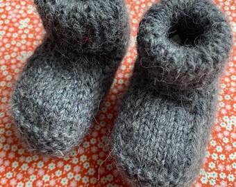 Knitted Alpaca Wool Baby Booties. Grey.