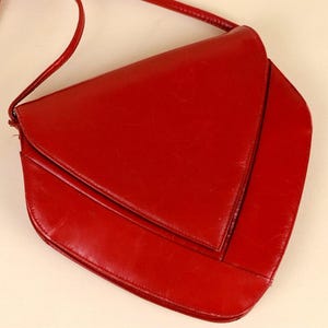 Vintage 80s Red Faux Leather Polygon Purse: Gold Clasp Shoulder Bag