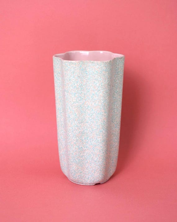 Vintage Shawnee Atomic Star Ceramic Vase #1013 | Pink with Teal Speckles | Mid Century Modern | 1960s