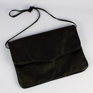 Vintage 1980s Black Faux Leather Shoulder Bag | Klee | Classic 80s Fashion