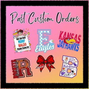 Puede incluir: Una colecci&oacute;n de dise&ntilde;os de pedidos personalizados sobre un fondo degradado rosa y amarillo. Los dise&ntilde;os incluyen texto y gr&aacute;ficos para "Eagles", "Kansas Jayhawks", "Bombers Basketball" y "Will the Real Miller Waldo Please Stand Up".