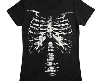 Skeleton Rib Cage Graphic Tee Black Gothic Halloween T-Shirt Women Small