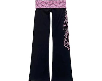 Pantalones de yoga acampanados con estampado de nudillos de latón en rosa y negro estilo Y2K, cintura plegable, talla pequeña.