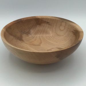 Maple wood bowl