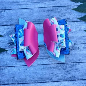 Stitch-Inspired 4&quot; Hair Bow – Faux Leather Glitter Bow for Girls – Bright Pink & Blue Disney-Inspired Bow with Alligator Clip