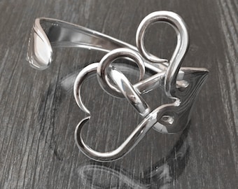 Liberation Pledge Bracelet Silver Fork Bracelet in Original Intertwining Hearts Design Etsy