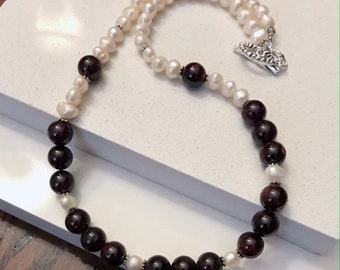 Garnet Gemstone Beaded Necklace with Freshwater Pearls Gift for Her