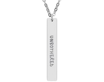 Collier barre verticale gravée | Collier barre de nom personnalisé