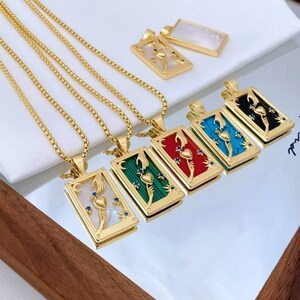 5 Stück Tarot Anhänger Rechteck Anhänger 18K Gold Seashell Emaille CZ Tarot Anhänger Rechteck Anhänger Astrologie Schmuck