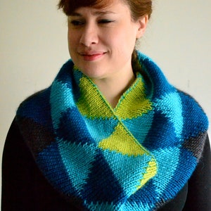 Honors Geometry Cowl Knitting Pattern by Katie Canavan image 5