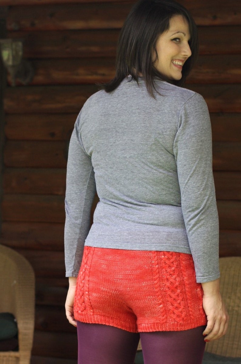 Bombshell Shorts Knitting Pattern by Katie Canavan image 4