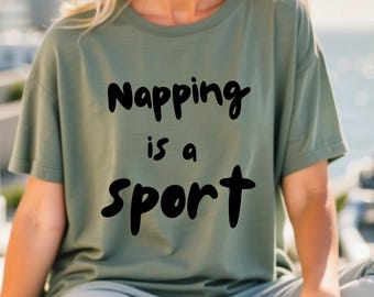 La sieste est un t-shirt de sport – T-shirt lounge unisexe amusant
