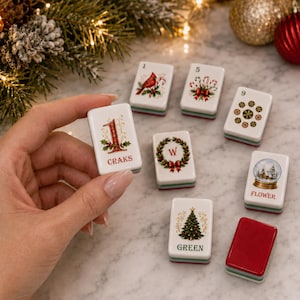 Vintage Christmas American Mahjong Set, 152 Acrylic Tiles with 2 Dice, Holiday Game Night Gift for Mahjong Lovers
