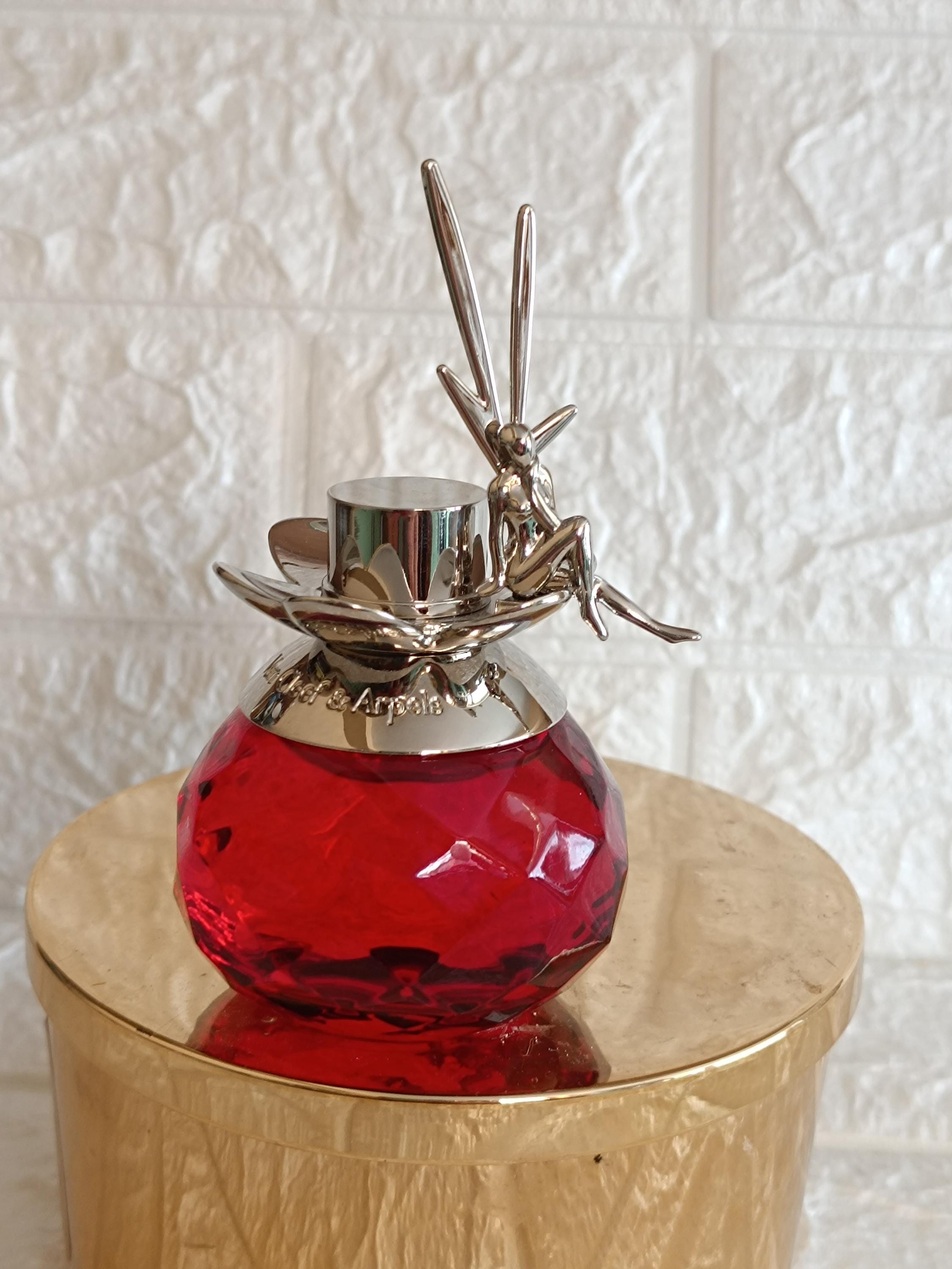 Van Der Cleef - Etsy Canada