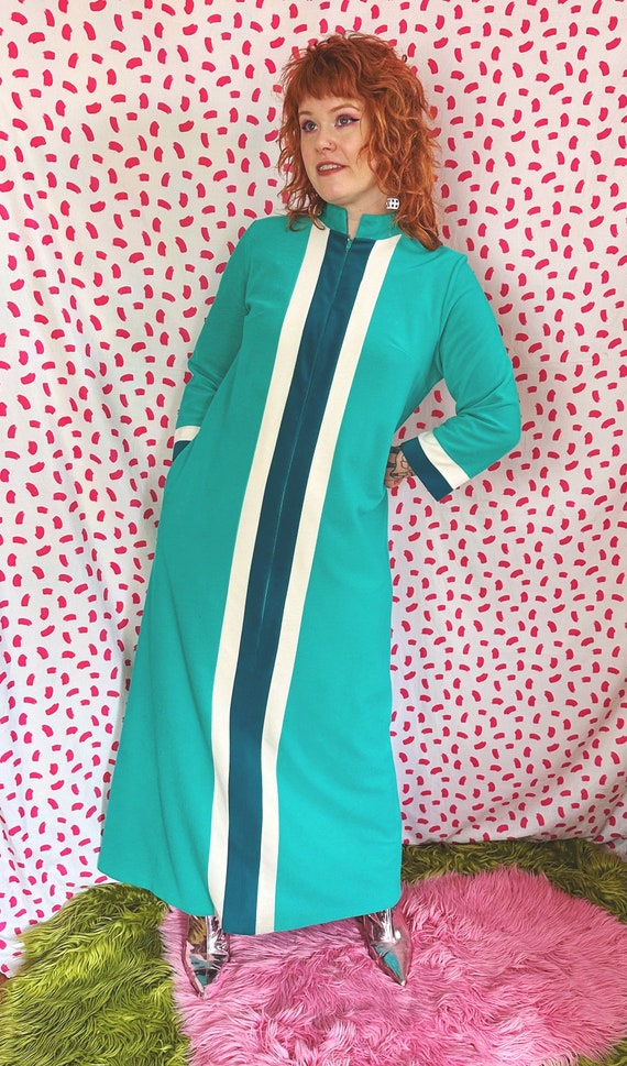 vanity fair nightgown 1960s Gem