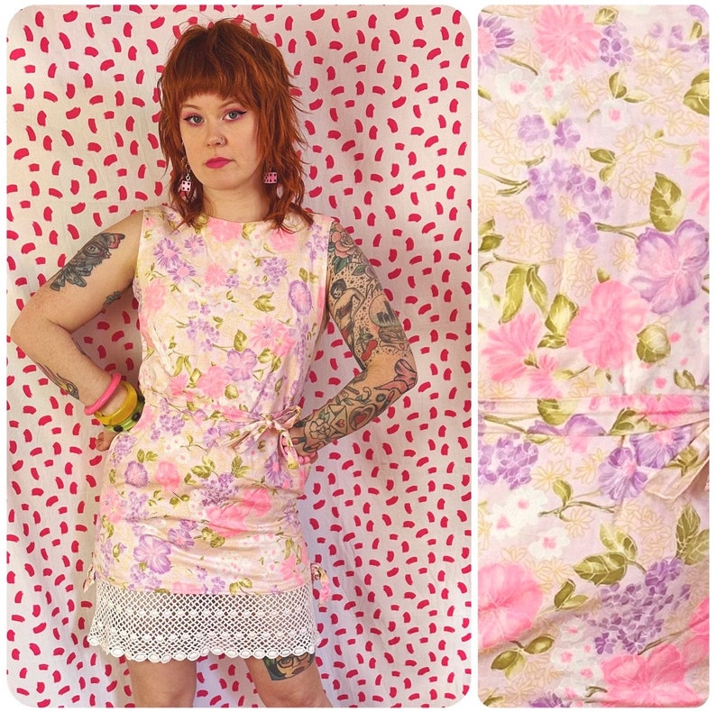 Vintage 1960s/70s Pastel Floral Spring Mini Shift Dress with Pockets Mod Cute image 1