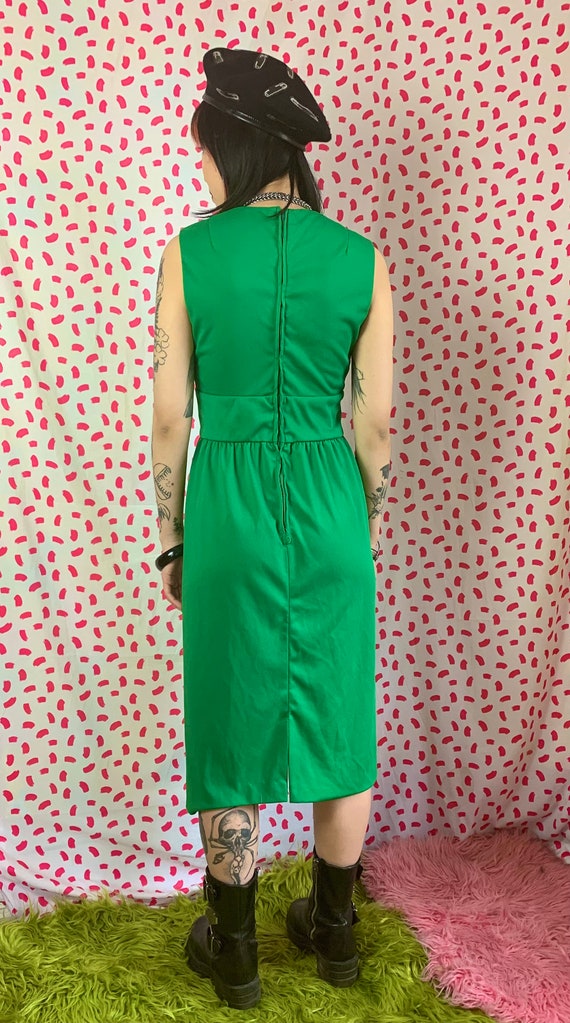 Vintage 1970’s Kelly Green Polyester Dress - image 2