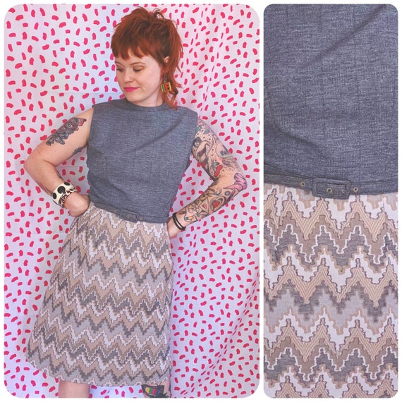 Vintage 1960’s/70’s Gray and Tan Zig Zag Mod Dres… - image 1