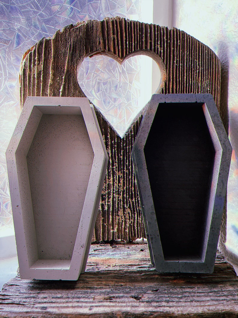 Concrete Coffin Planter Kit image 8