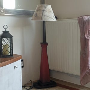 Staande lamp / Tafellamp / Glazen voetlamp / Glazen lamp / Glazen lampenkap / Moderne lamp /