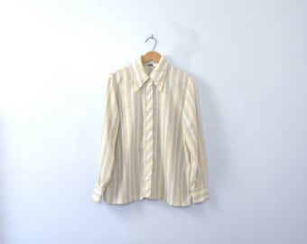 Vintage 70's pale striped blouse, pastel blouse, size large