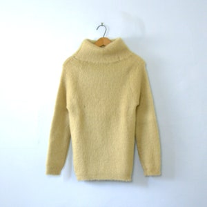 Vintage 60&#39;s pale yellow chartreuse Mohair turtleneck sweater, women&#39;s size small