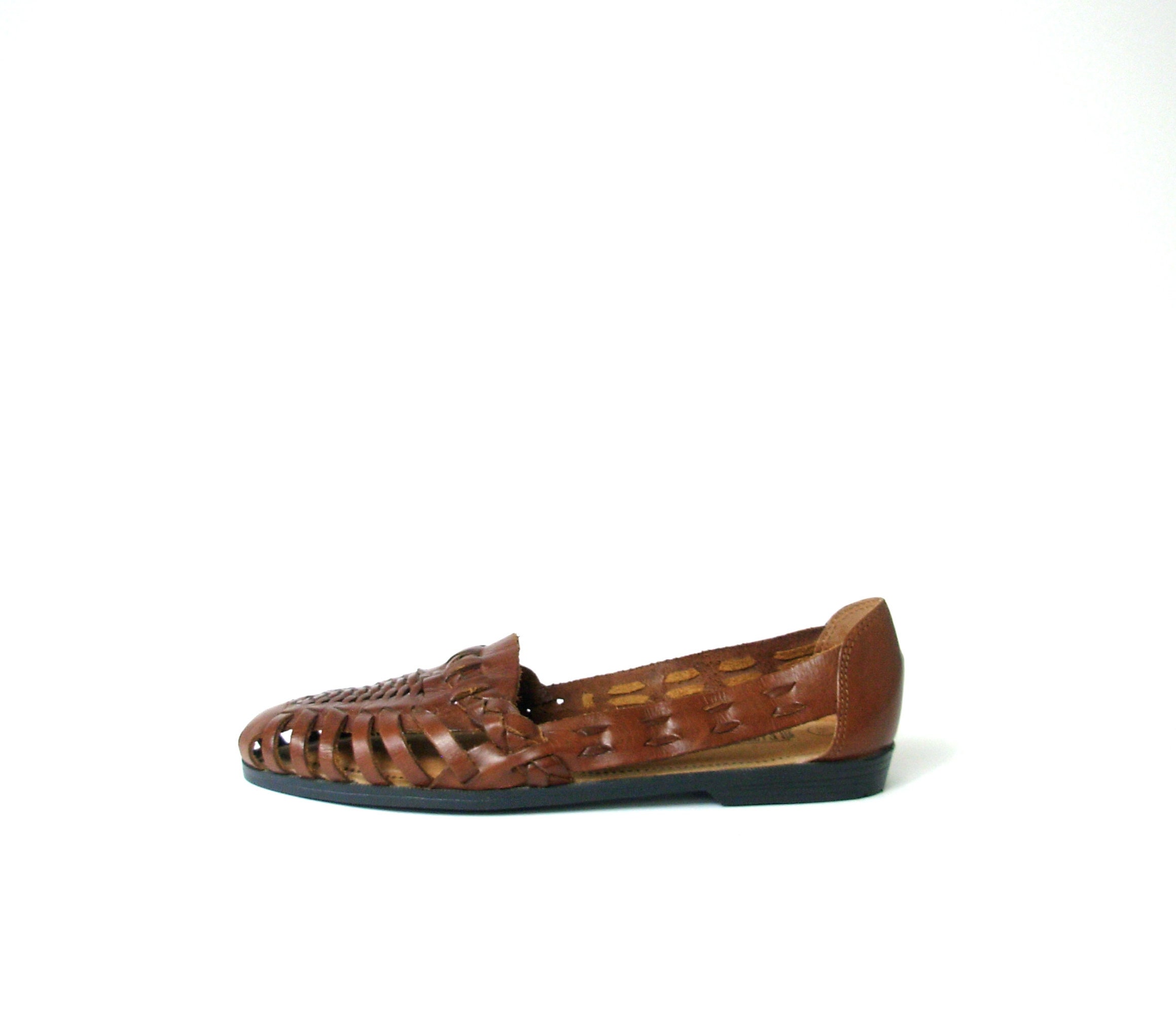 huarache flats womens