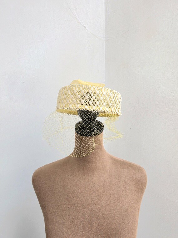 1960 Mr. John Capric pale yellow pill box hat