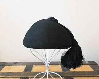 1940 New Cap Henry Pollak black wool beret tilt hat