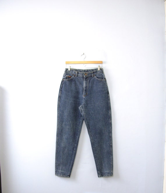 mom jeans on size 14