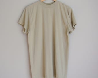 90's plain khaki tee shirt, men's size medium / large