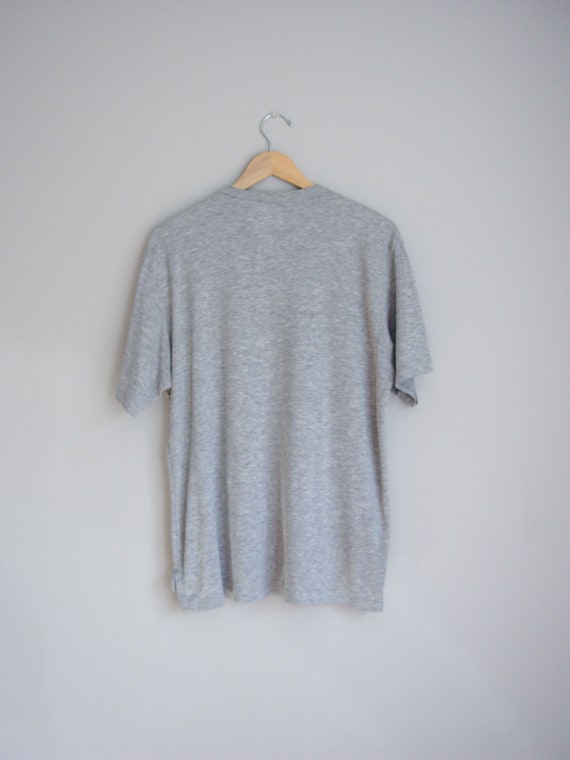 80's distressed plain grey tee shirt, men's size … - image 2