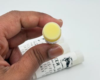 Grasgefütterter Talg-Lippenbalsam, natürliche lebensmittelechte Aromen, handgemacht, alle natürlichen Zutaten
