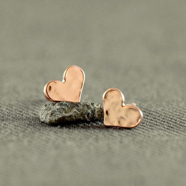 WINTER SALE 10% Off: Heart earings, rose gold stud earrings, bridesmaid jewelry, bridal rarrings, everyday earrings, gift under 25 USD