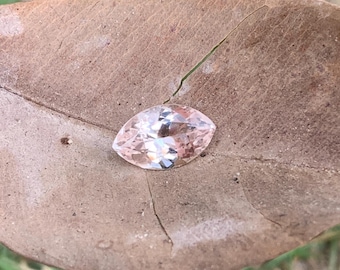 Natural Morganite Marquise Gemstone: Peach Pink Engagement Ring Stone (4.75 Ct)